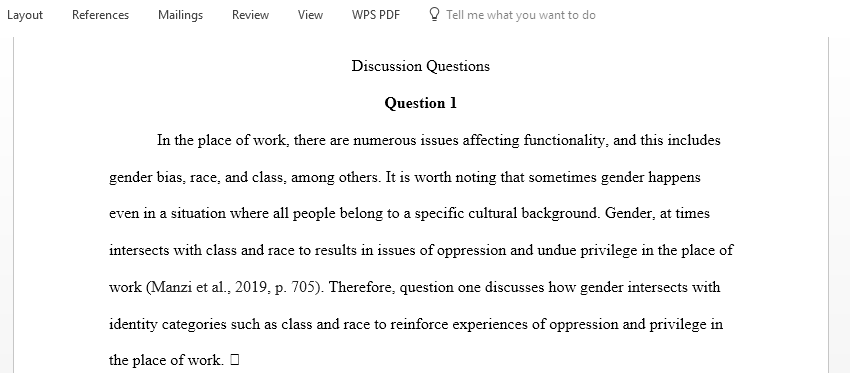 How does gender intersect with other identity categories such as race and class to reinforce experiences of privilege and oppression in the workplace